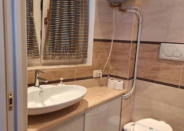 Bartolo White Pérouse