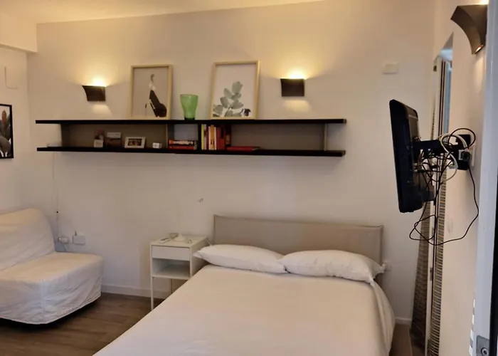 Apartment Bartolo White *